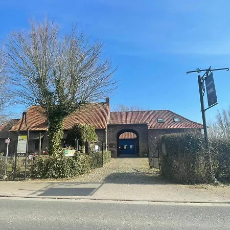 B&b/vakantiewoningen D'hellekapelle * Loker